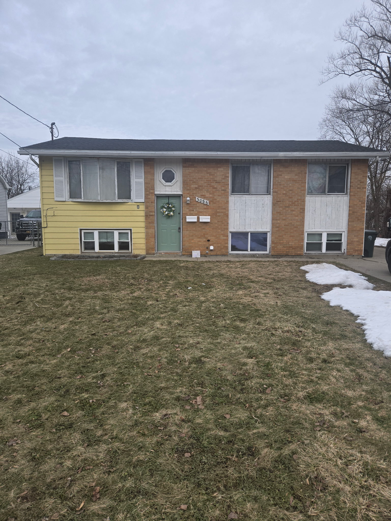 3086 George Urban Blvd, Lower, Depew, NY, 14043